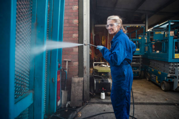 Best House Pressure Washing  in Oelwein, IA